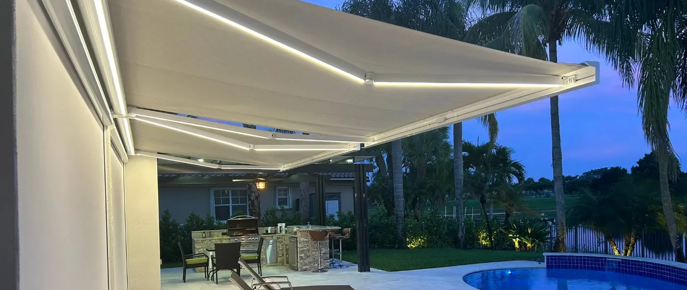MIAMI RETRACTABLES Retractables - Pergolas - Power screens